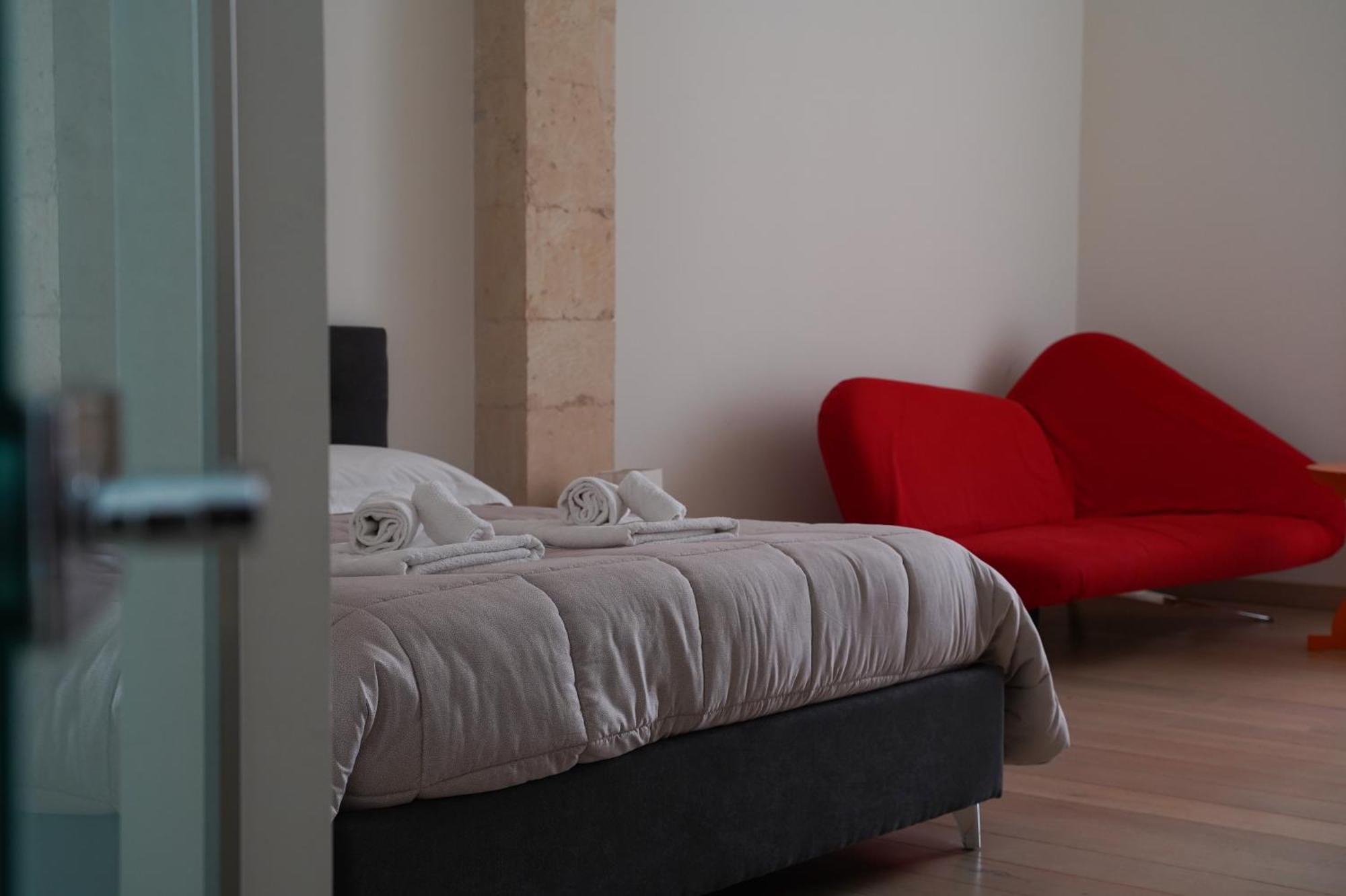 לצ'ה Suite Home D'Aragona מראה חיצוני תמונה
